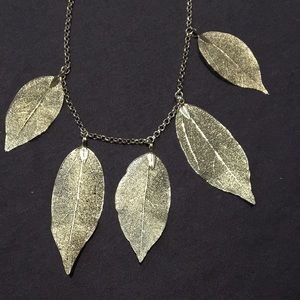 Silver tone leaf necklace